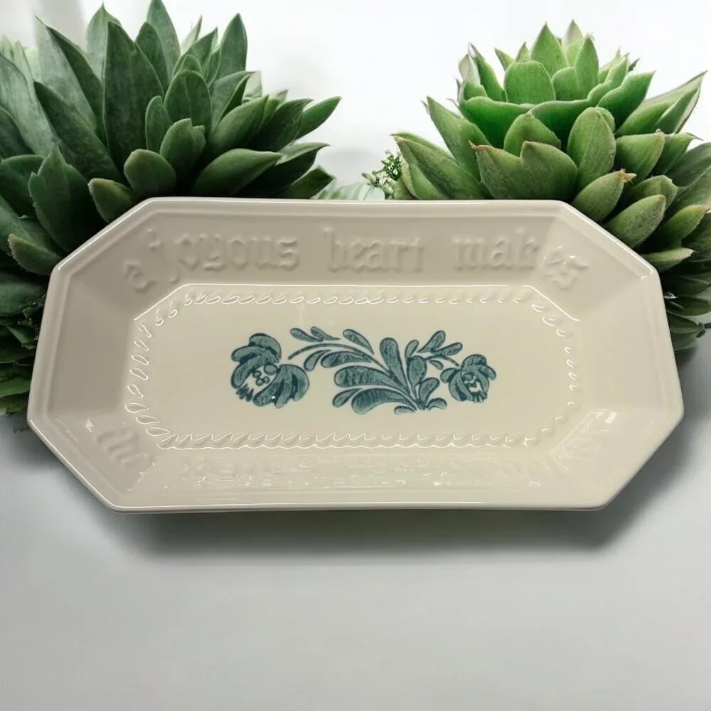 Pfaltzgraff USA Green Yorktowne Serving Tray 12.5 x 6.75